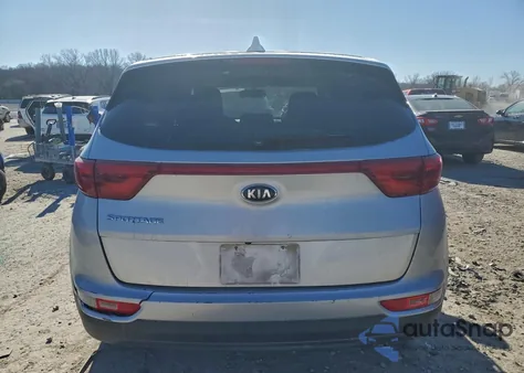 2019 Kia Sportage Lx z USA, uszkodzony, nr VIN KNDPMCAC7K7556717